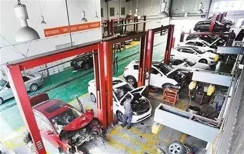 驚天秘聞: 開(kāi)車去4S店做保養(yǎng)要花多少錢？