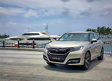 氣場強大！UR-V以旗艦實力征服精英人群