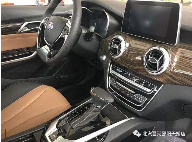 “肺”先生很焦慮，車內(nèi)空氣急需拯救