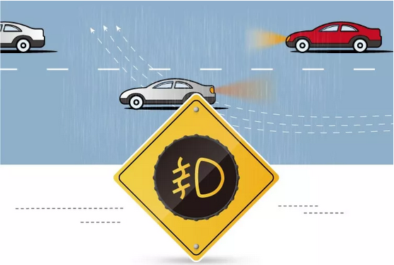 老司機(jī) | 你了解雨天時車燈的使用方法嗎？